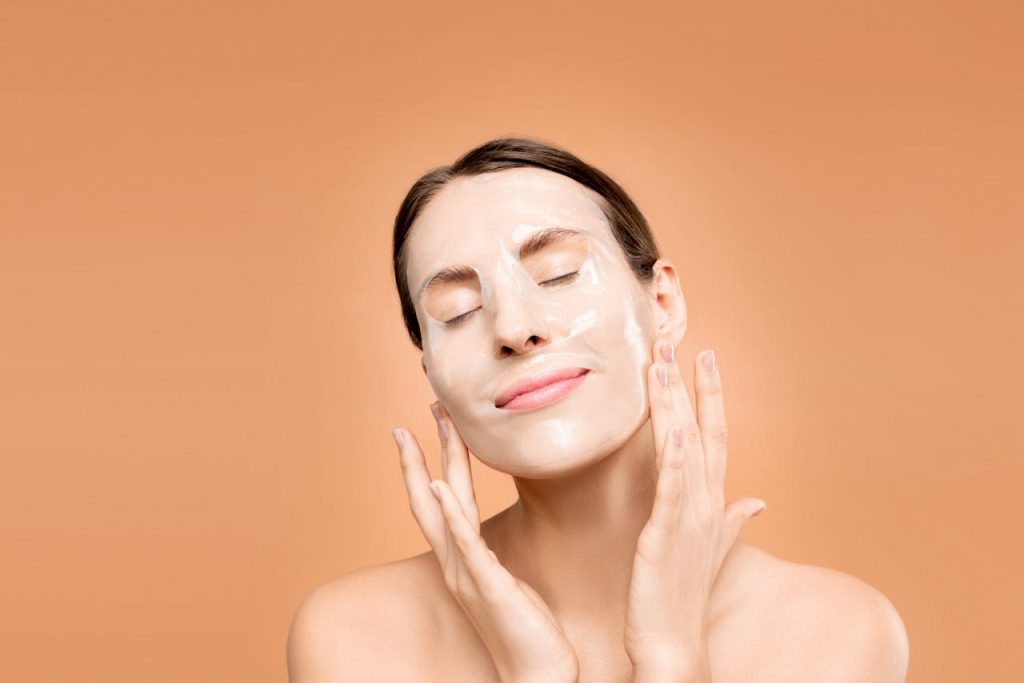 The Best Korean Skincare for Dry Skin: A Beginner’s Guide to Dewy, Nourished Skin
